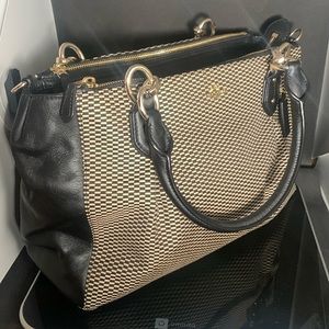 Coach shoulder purse